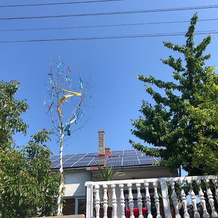 Balatonkeresztúr Jesolo Apartmanhaz מראה חיצוני תמונה